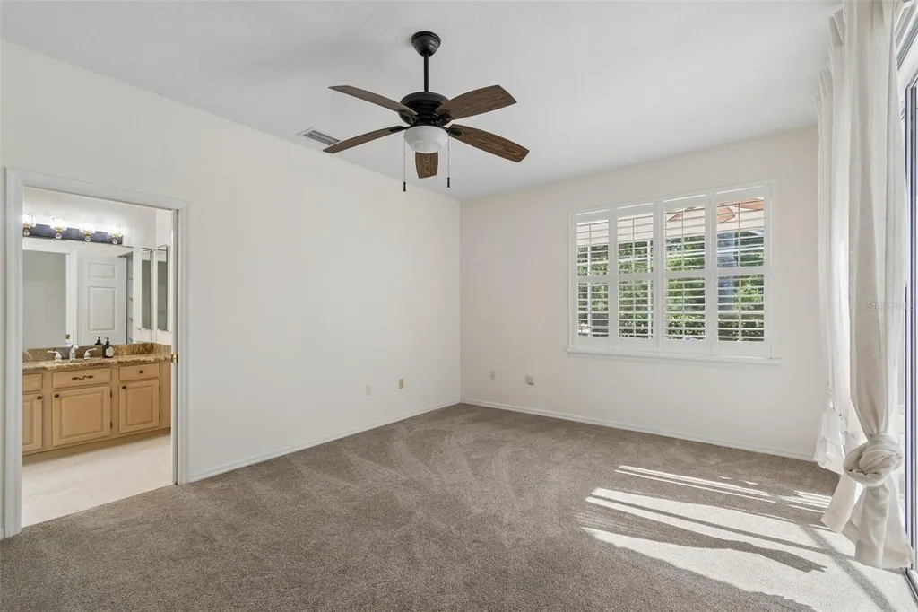 1230 Berkshire Lane Tarpon Springs FL 34688
