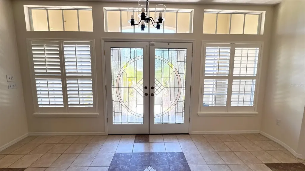 1230 Berkshire Lane Tarpon Springs FL 34688