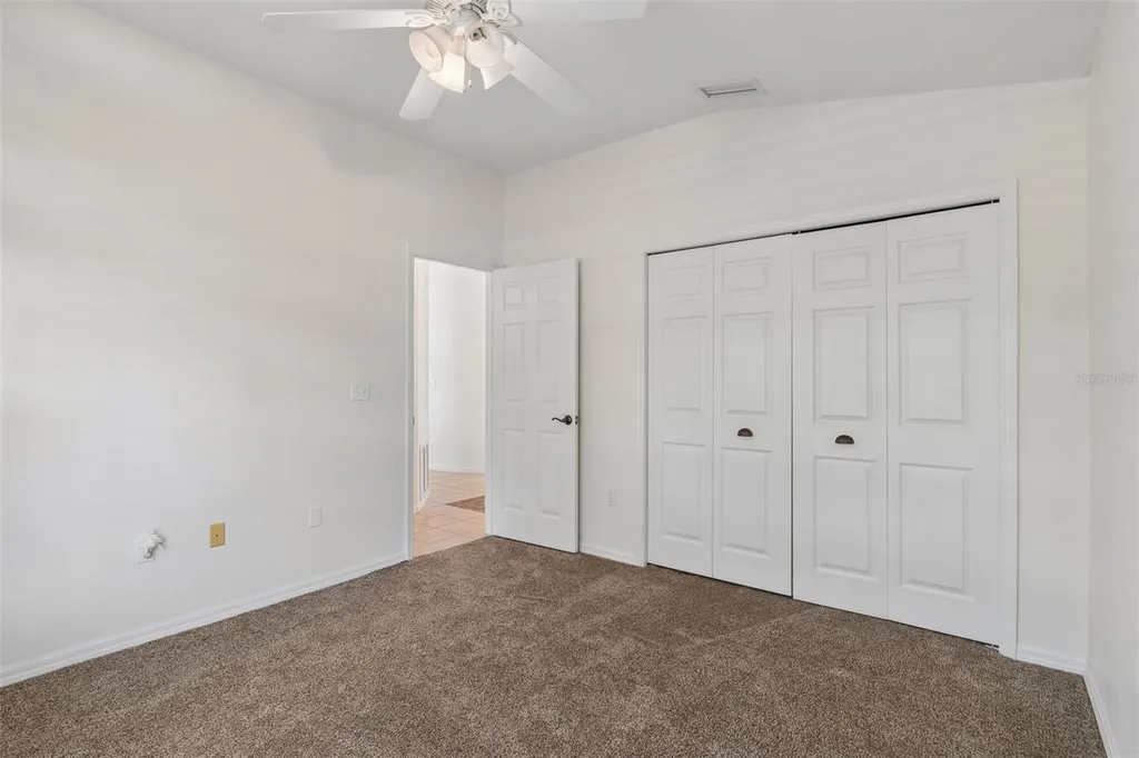 1230 Berkshire Lane Tarpon Springs FL 34688