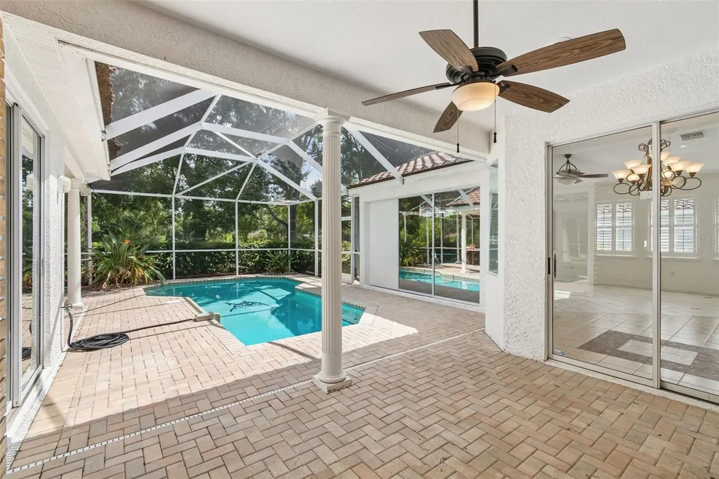 1230 Berkshire Lane Tarpon Springs FL 34688