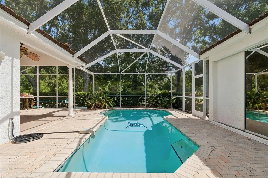 1230 Berkshire Lane Tarpon Springs FL 34688