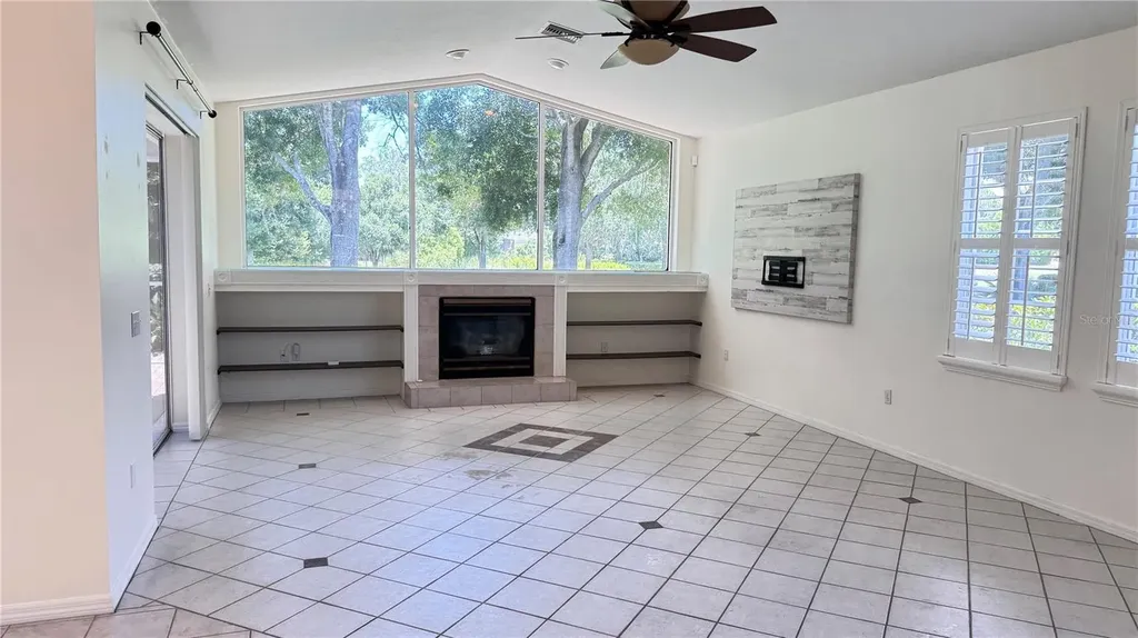 1230 Berkshire Lane Tarpon Springs FL 34688