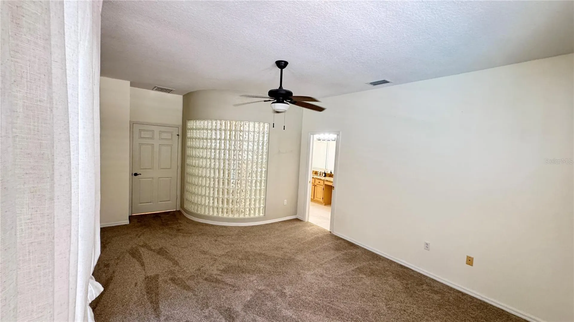 1230 Berkshire Lane Tarpon Springs FL 34688