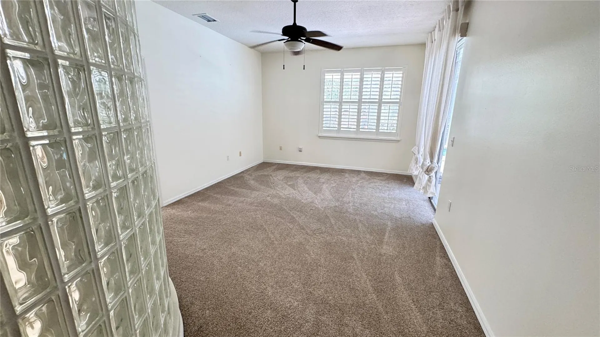 1230 Berkshire Lane Tarpon Springs FL 34688