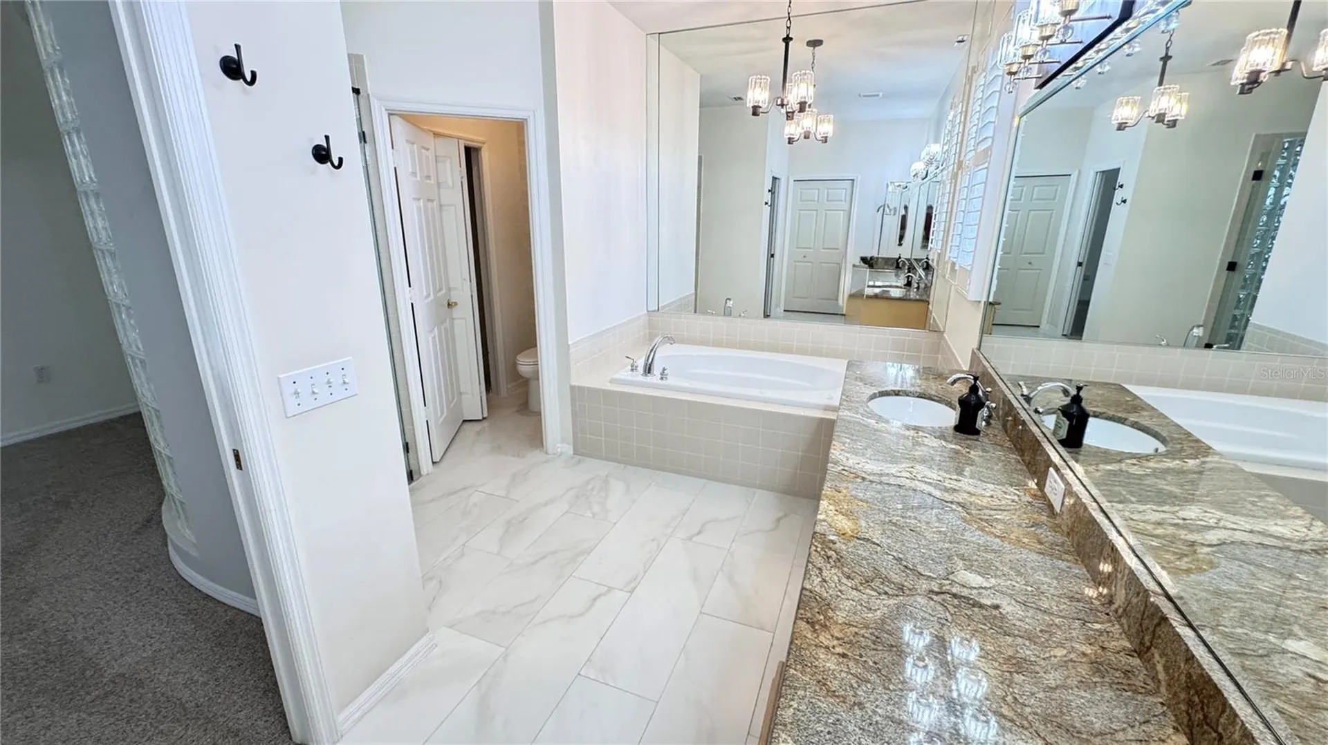 1230 Berkshire Lane Tarpon Springs FL 34688