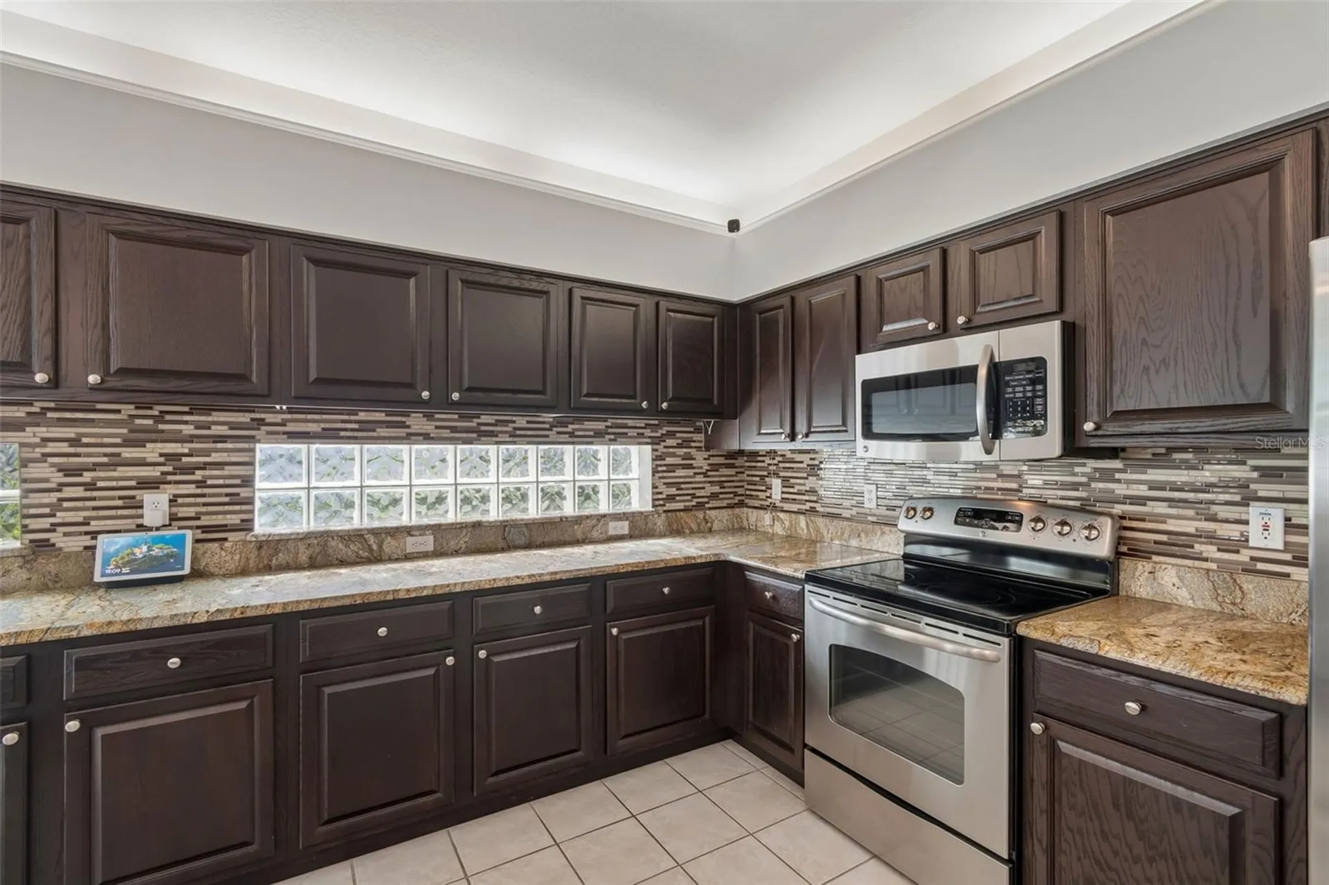 1230 Berkshire Lane Tarpon Springs FL 34688