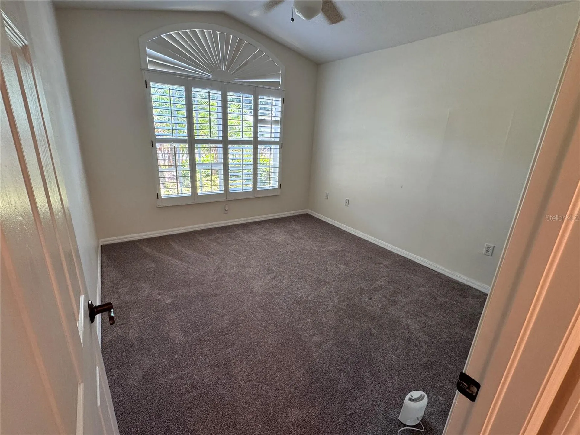 1230 Berkshire Lane Tarpon Springs FL 34688