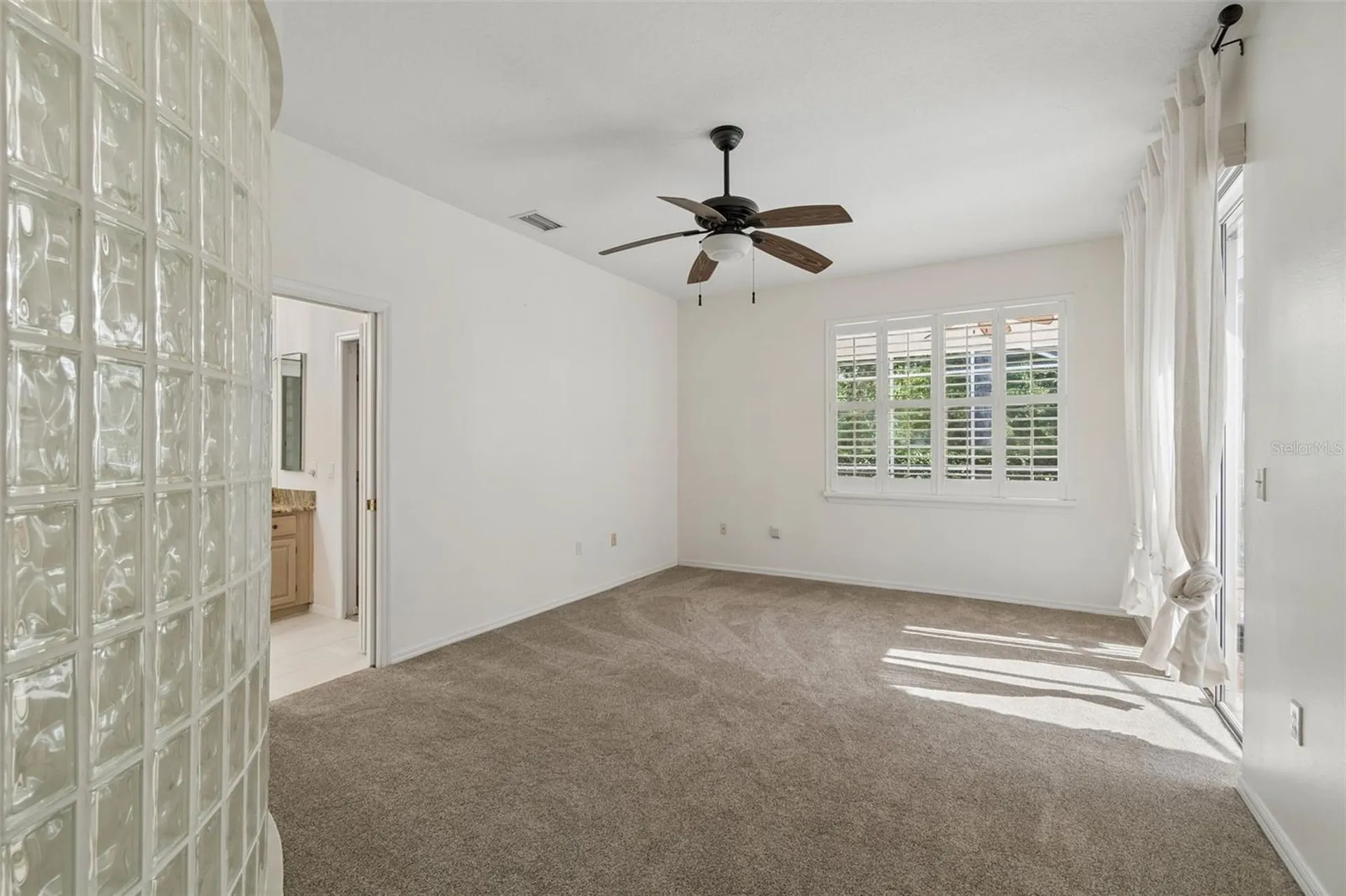 1230 Berkshire Lane Tarpon Springs FL 34688