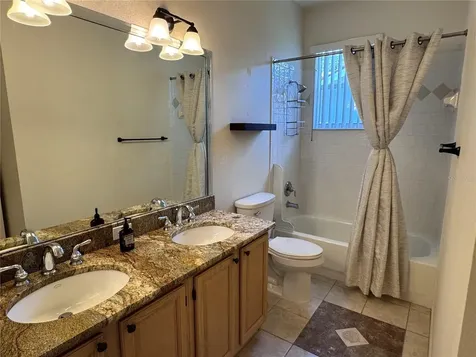 1230 Berkshire Lane Tarpon Springs FL 34688
