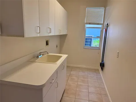1230 Berkshire Lane Tarpon Springs FL 34688