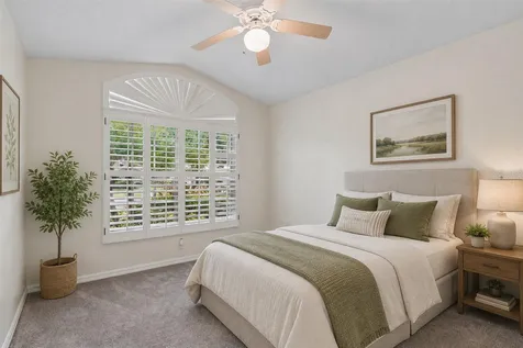 1230 Berkshire Lane Tarpon Springs FL 34688