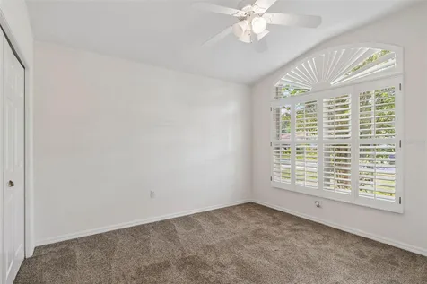1230 Berkshire Lane Tarpon Springs FL 34688