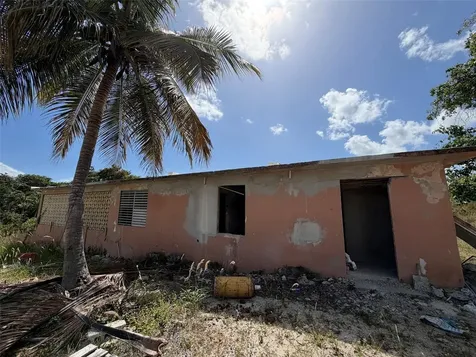 M-4 Monte Santo Vieques PR 00765