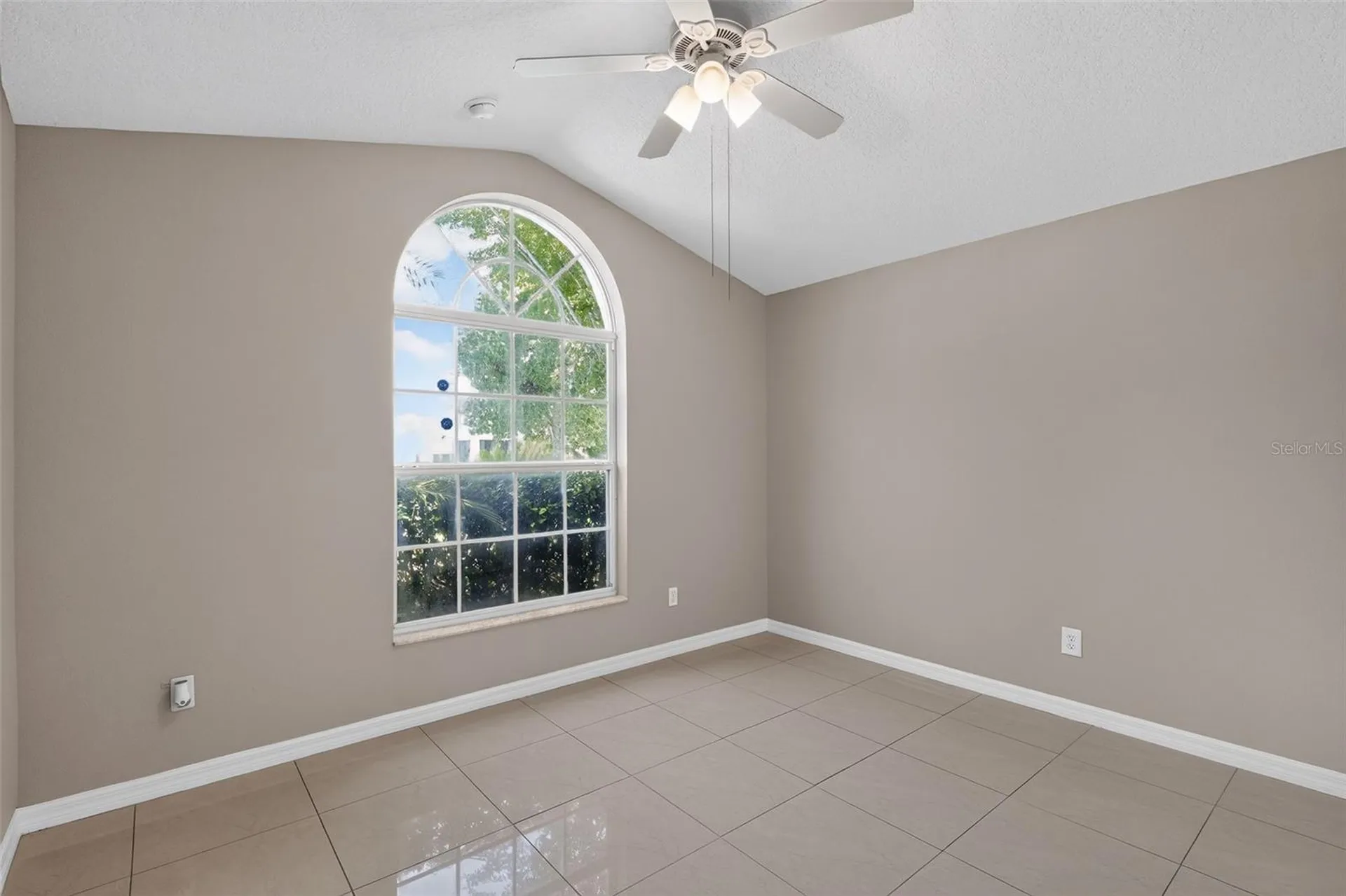 4027 Longworth Loop Kissimmee FL 34744