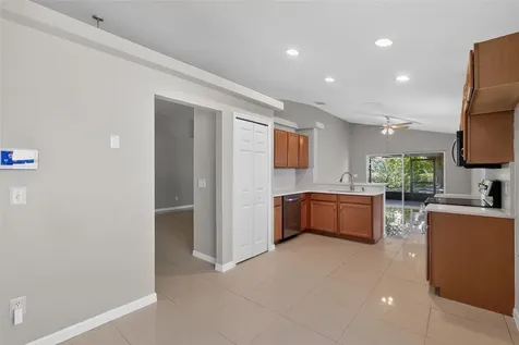 4027 Longworth Loop Kissimmee FL 34744
