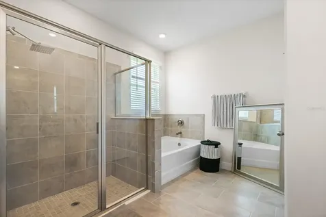 5689 Hawks Cay Street Apollo Beach FL 33572