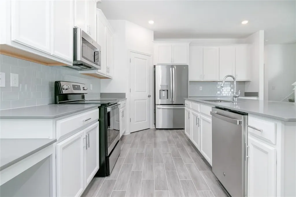 6346 Limberpine Alley St Cloud FL 34771