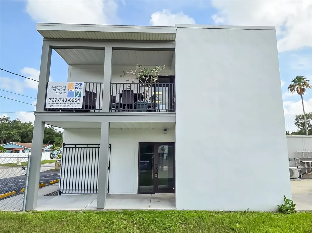 3100 38th Avenue N St Petersburg FL 33713