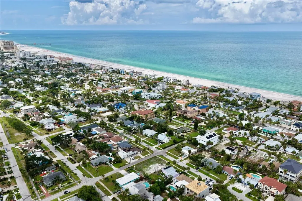 835 Bruce Avenue Clearwater Beach FL 33767