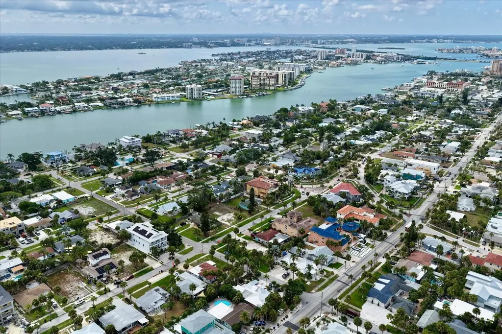 835 Bruce Avenue Clearwater Beach FL 33767