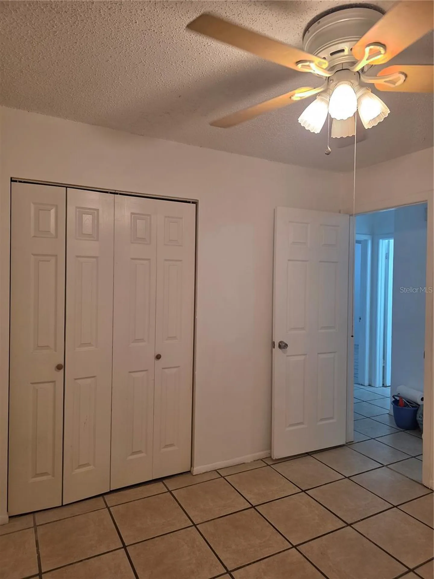3074 Pine Tree Avenue Largo FL 33771
