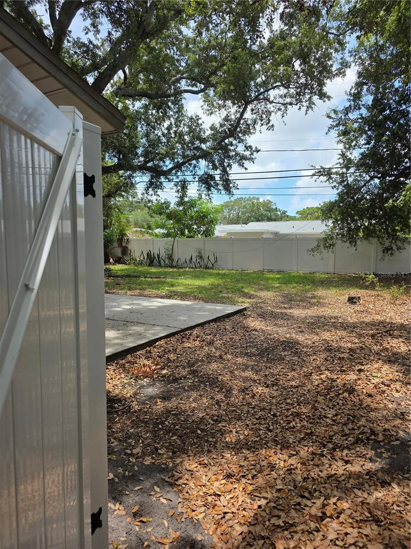 3074 Pine Tree Avenue Largo FL 33771