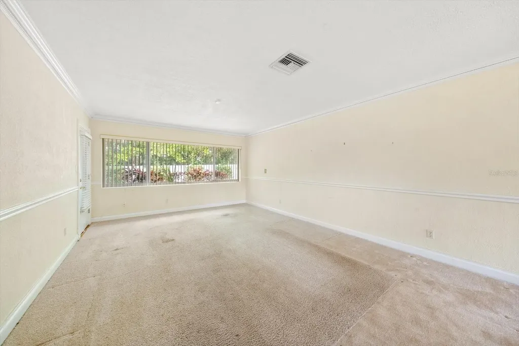 230 Garden Circle Belleair FL 33756