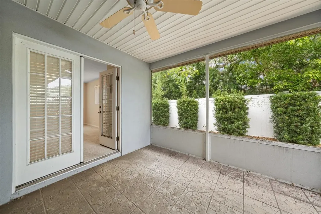 230 Garden Circle Belleair FL 33756