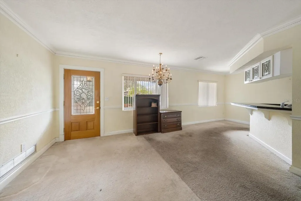 230 Garden Circle Belleair FL 33756