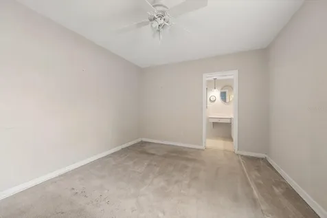 230 Garden Circle Belleair FL 33756