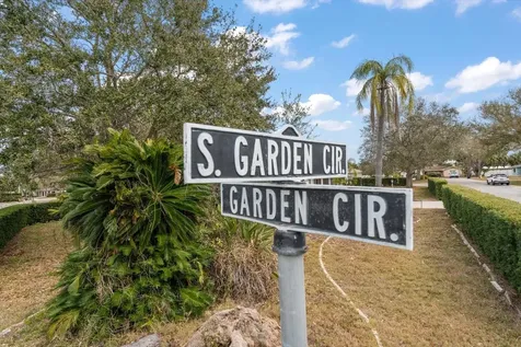 230 Garden Circle Belleair FL 33756