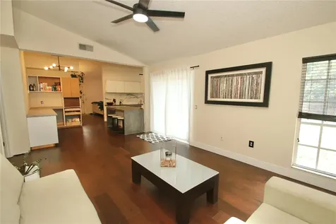 423 Country Wood Circle Lake Mary FL 32746