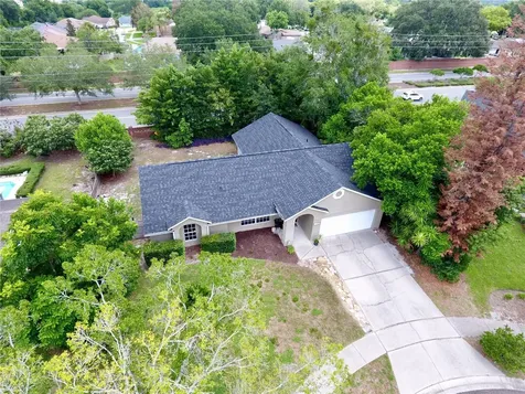 423 Country Wood Circle Lake Mary FL 32746