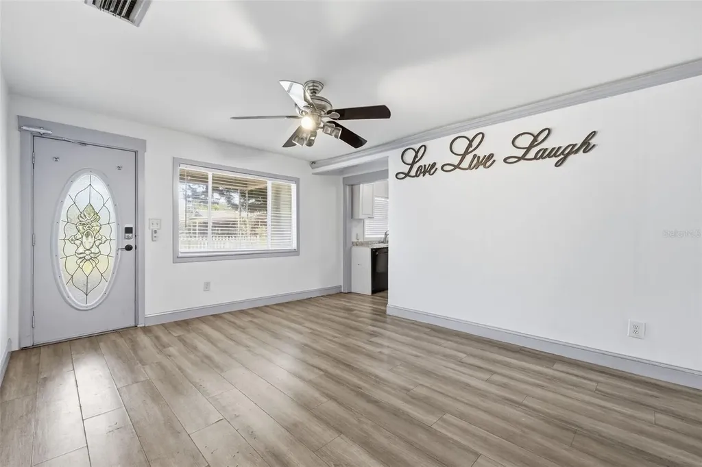 2706 E Annie Street Tampa FL 33612