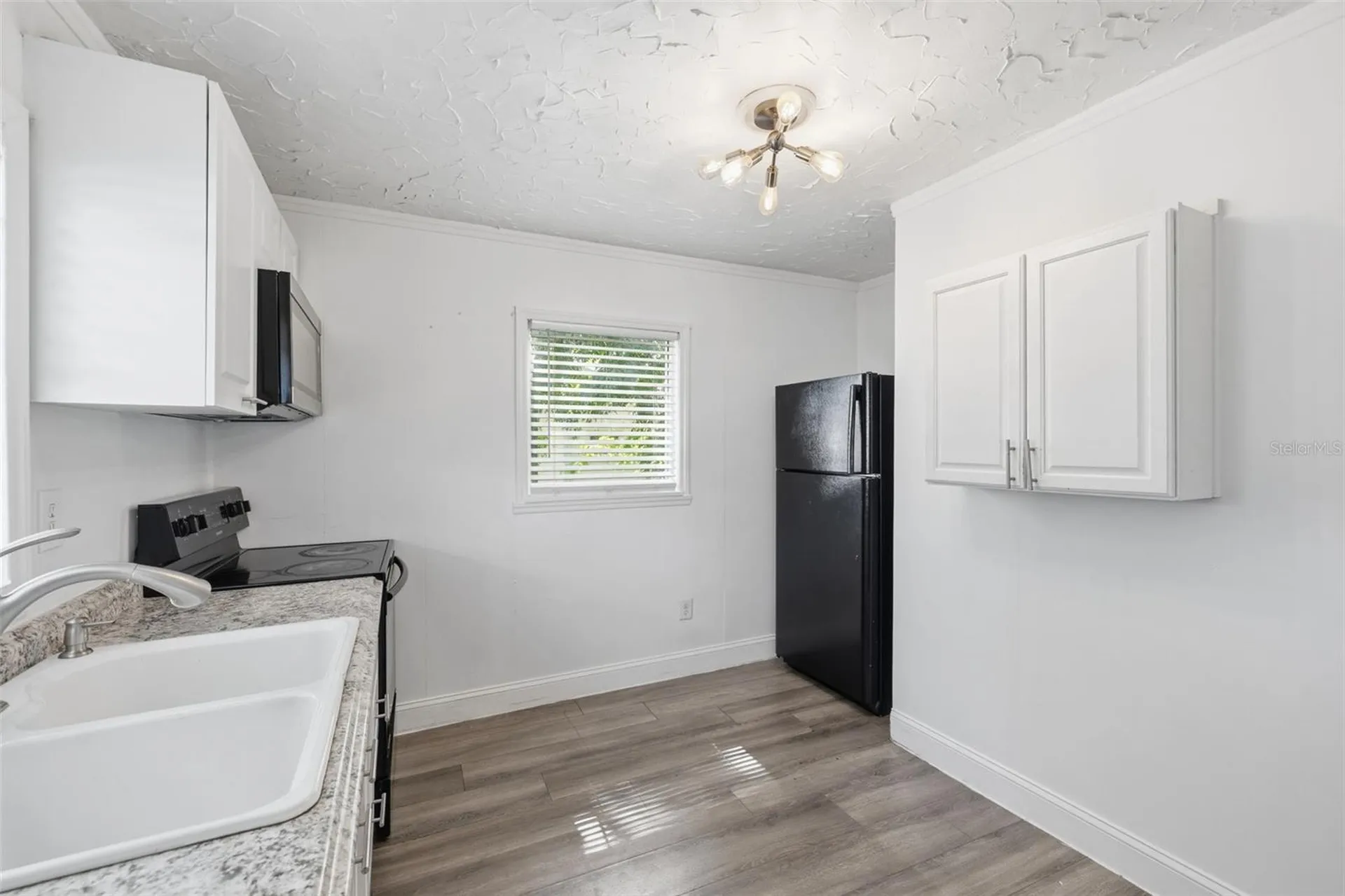 2706 E Annie Street Tampa FL 33612