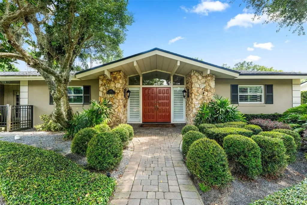 1222 Montcalm Street Orlando FL 32806