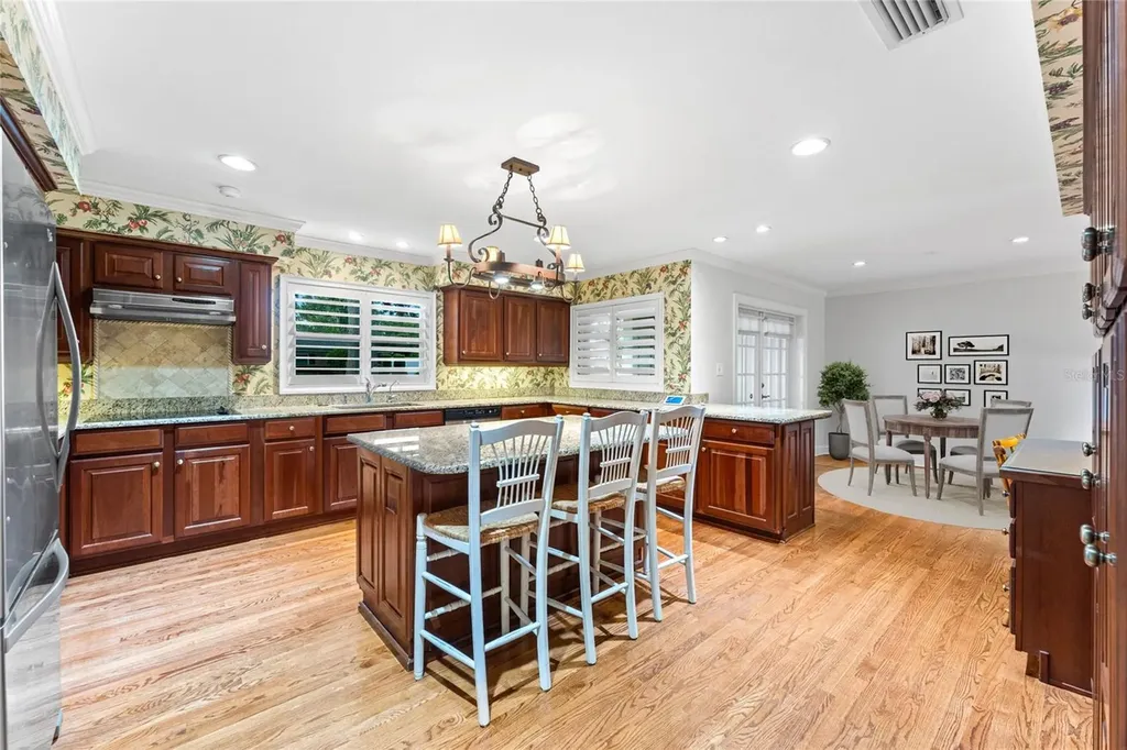1222 Montcalm Street Orlando FL 32806