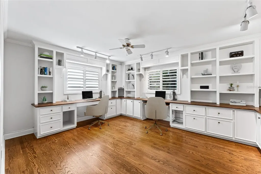 1222 Montcalm Street Orlando FL 32806