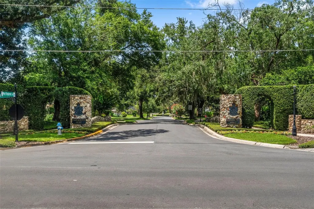 1222 Montcalm Street Orlando FL 32806