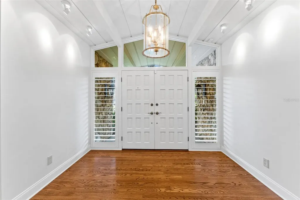 1222 Montcalm Street Orlando FL 32806