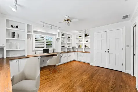 1222 Montcalm Street Orlando FL 32806