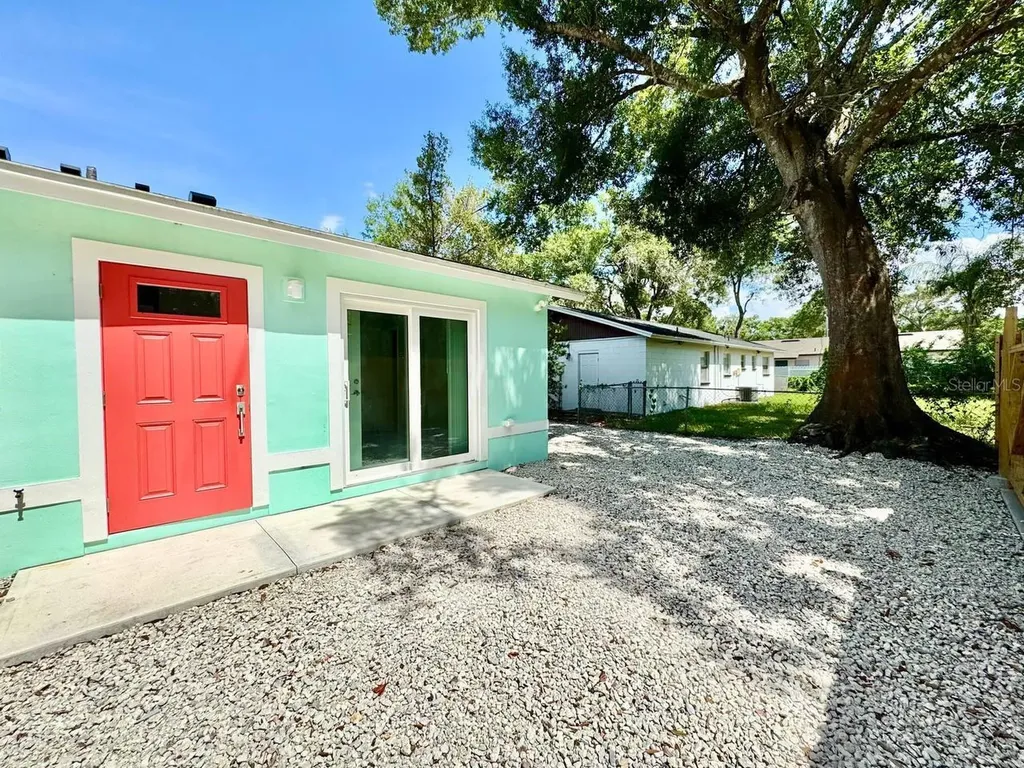4306 Porpoise Drive Tampa FL 33617