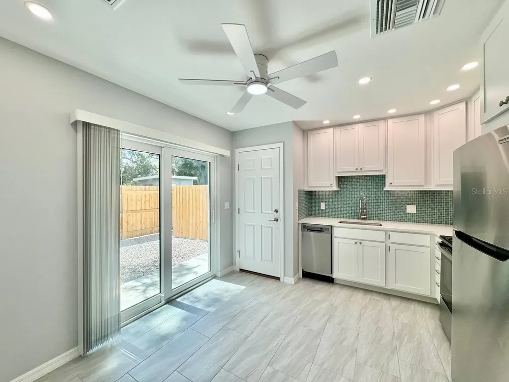4306 Porpoise Drive Tampa FL 33617