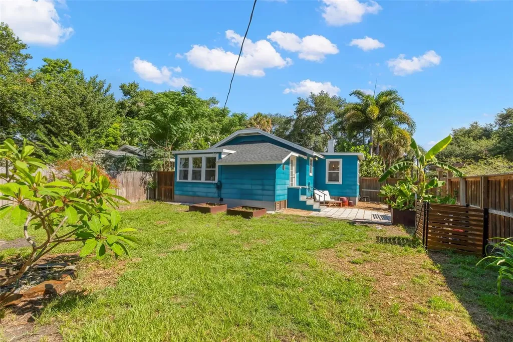2700 2nd Avenue N St Petersburg FL 33713