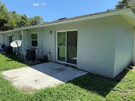 712 Parkwood Avenue Groveland FL 34736