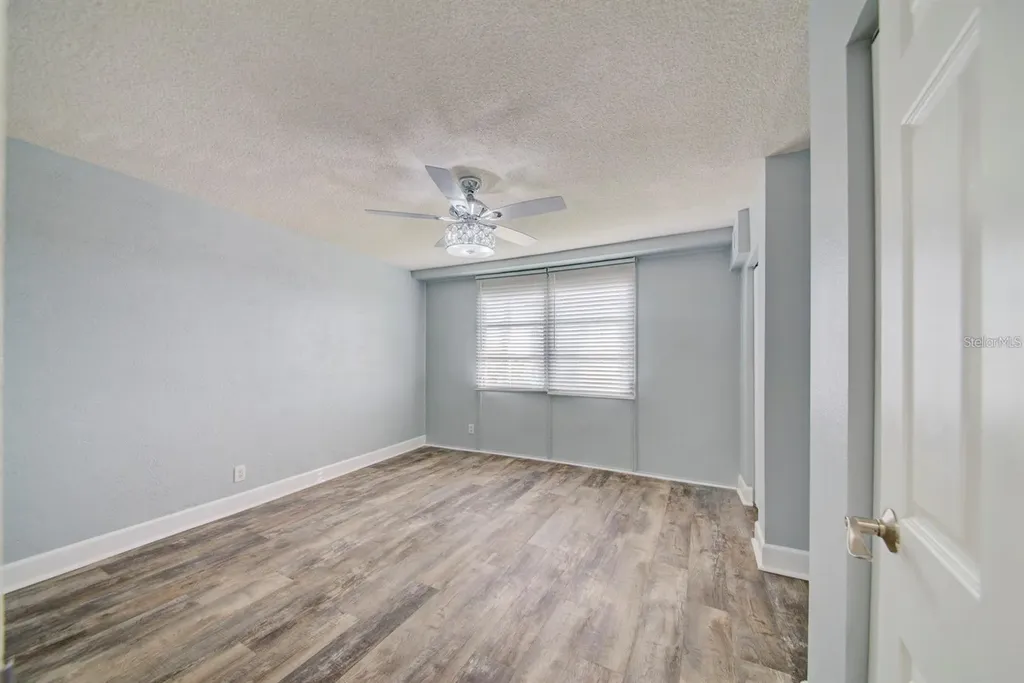 3315 58th Avenue S St Petersburg FL 33712