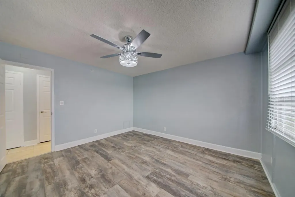 3315 58th Avenue S St Petersburg FL 33712