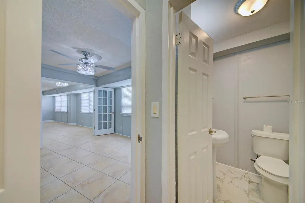 3315 58th Avenue S St Petersburg FL 33712