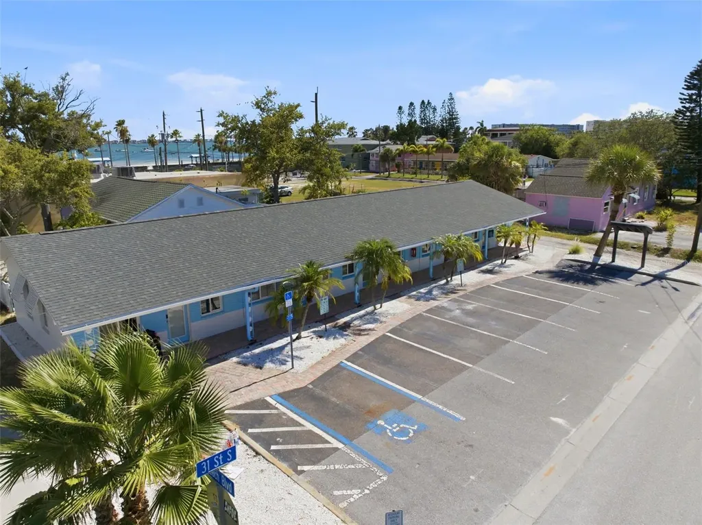 3101 Beach Boulevard S Gulfport FL 33707