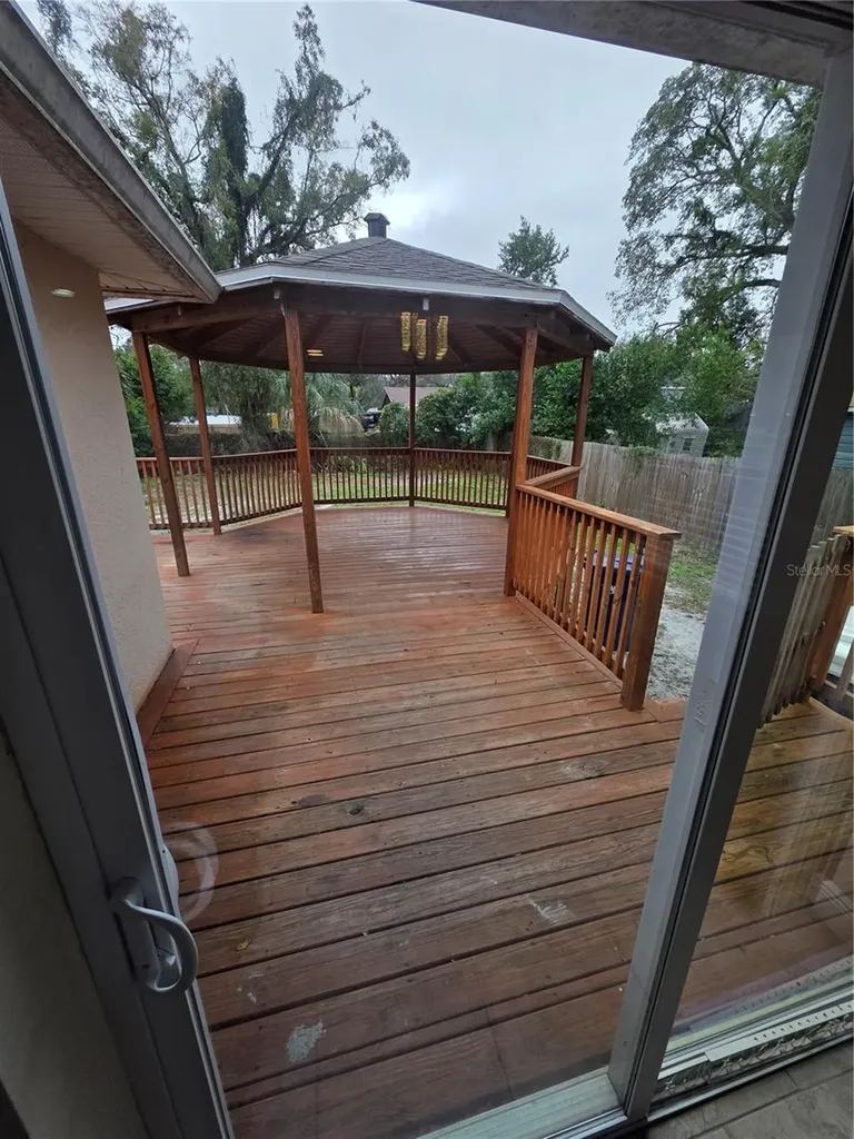 1607 E Linebaugh Avenue Tampa FL 33612